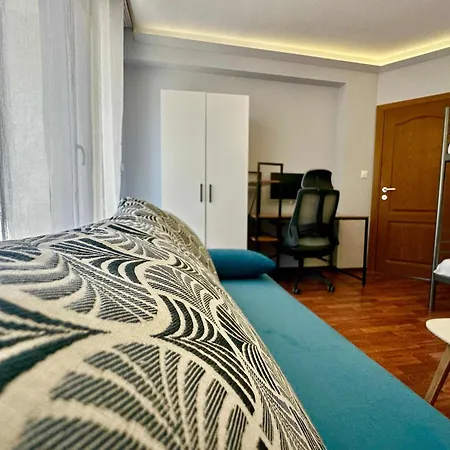 Comfortable 2 Bedroom In Sirena By Menada Apartmán *