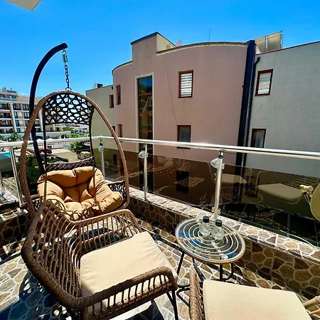 Apartmán Comfortable 2 Bedroom In Sirena By Menada Sveti Vlas